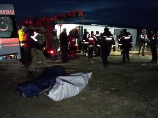 Yolcu otobüsleri kaza yaptı! Ölü ve yaralılar var