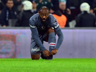 Vagner Love'a ilk onbir yolu açıldı