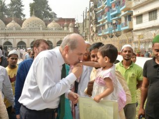 Kurtulmuş'tan İslam dünyasına çağrı