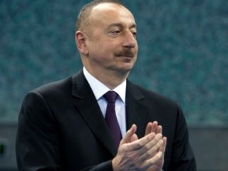 İlham Aliyev Cumhurbaşkanlığına aday oldu