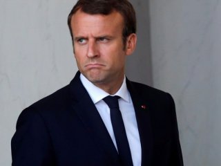 Macron resmi dil talebini reddetti