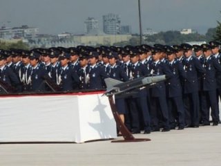 Havacı subaylara ‘sadakat’ mülakatı!
