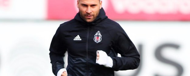 Beşiktaş'a Tosic ve Atiba müjdesi
