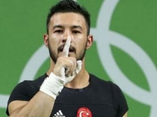 Milli takım kampında çatallı saldırı!