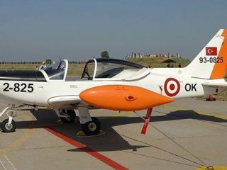 Askeri eğitim uçağı düştü: 2 pilot şehit