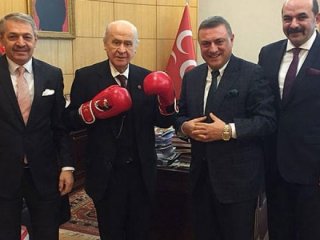 Bahçeli'nin bu fotoğrafı sosyal medyayı salladı