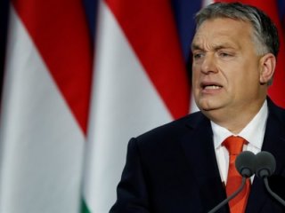 Orban: Avrupa günden güne İslamlaşıyor