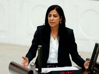 Eski vekil Diyarbakır'da gözaltına alındı!