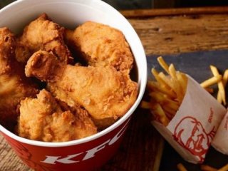 KFC'nin tavuğu bitti...Tek tek kapatıyor!