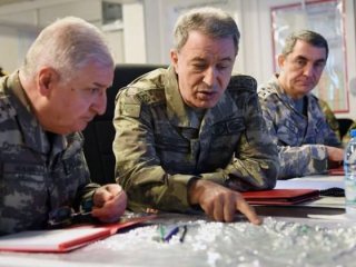 Hulusi Akar'dan flaş Afrin açıklaması