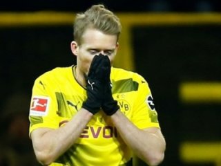 Dortmund evinde darbe yedi!