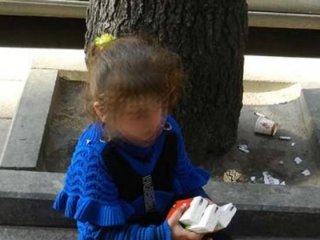 10 yaşındaki mendil satan kız sapıktan kurtarıldı