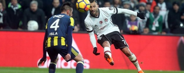 Ronaldo'dan Q7'ye sürpriz telefon! Beşiktaş...