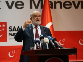 SP liderinden akılalmaz başörtüsü iddiası