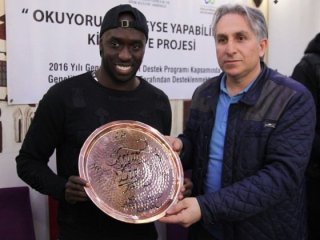 'Eski Dia'yı izletmek istiyorum'