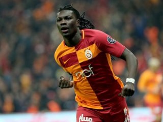 Gomis dünyanın zirvesinde! Tek rakibi...