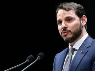 Bakan Albayrak: Korkmayın hayallerinizin peşinden koşun