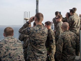 Yer: Çanakkale! ABD askerleri pür dikkat izledi