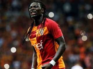 Menajeri açıkladı! Gomis'e teklif var