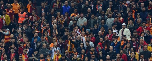Galatasaray-Konya maçında şok saldırı!