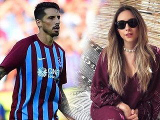 Sosa uçak kazasının ardından yıkıldı!