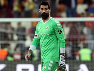 Volkan isyan ettirdi! 'Yeter abi kedi mi yuttun'