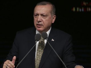 Cumhurbaşkanı Erdoğan'dan çok sert sözler! Canlı yayında rest çekti