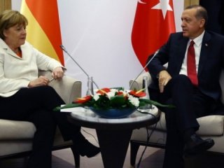Cumhurbaşkanı Erdoğan Merkel ile görüştü