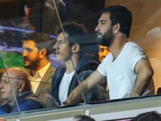 Başakşehir-Beşiktaş maçında şok kavga!