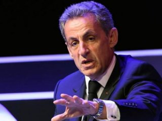 Sarkozy gözaltında!