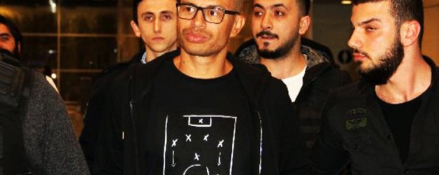 Alex'ten Kocaman itiraf! 'Yapmamalıydım'