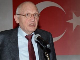 Verheugen'den çarpıcı Türkiye analizi