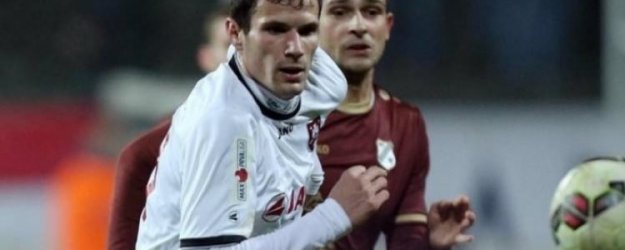 Göğsüne top geldi, hayatını kaybetti