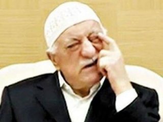 İzmir'de papazdan FETÖ ve misyonerlik itirafı
