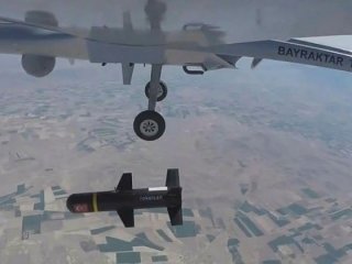 PKK'nın sözde eğitim kampına bomba yağdı