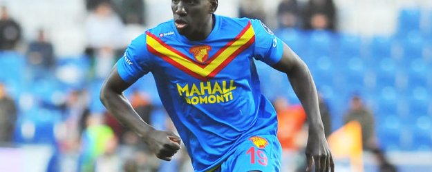 Demba Ba pişman etti! Sürpriz karar...