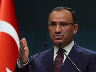 Bozdağ: 81 ülkeden 80 FETÖ'cü paketleyip getirildi