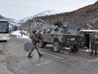 Tunceli - Erzincan yolunda çatışma! Yollar kapandı