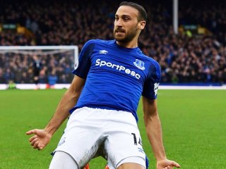 Cenk Tosun'a büyük onur! Helal olsun...