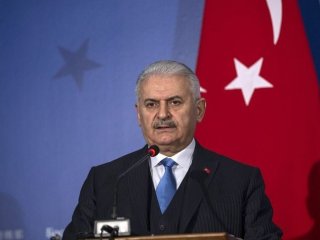 Başbakan Yıldırım'dan çok çarpıcı Fransa yorumu