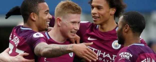 Manchester City, Cenk'i üzdü!