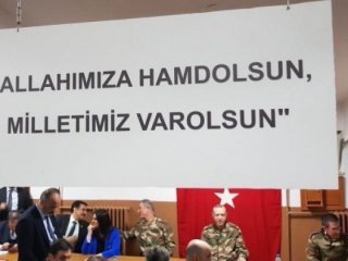 Askeri birliklerde yemek duası levhaları yenilendi