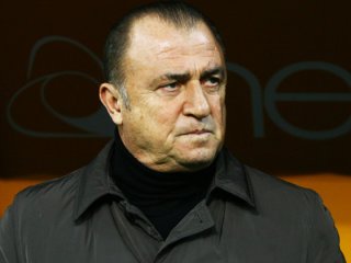 Terim istedi imzayı atıyor! Yıllık ücreti...