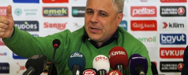 Maç sonu istifa sinyali vermişti! Resmi açıklama
