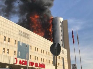 Taksim İlk Yardım Hastanesi'nde yangın!