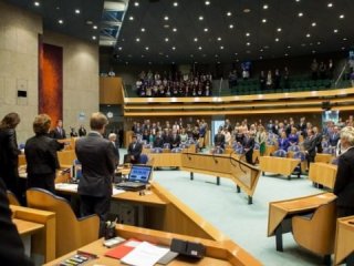 Hollanda'da liderlere hakaret, artık suç değil