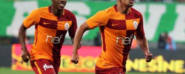 Terim'den Rodrigues ve Feghouli'ye uyarı!