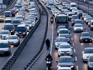 Sürücüler dikkat! Emniyet tekrar eğitime alacak