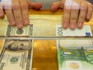 İran'dan kritik dolar açıklaması