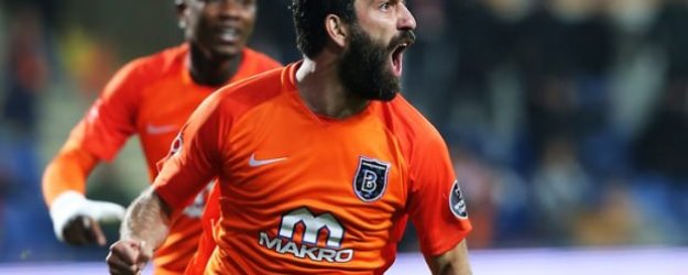 Başakşehir'e şok! Arda Turan ayrılıyor